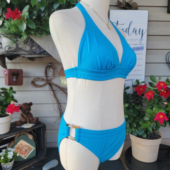 V M ♡ NWOT Absolutely Gorgeous 2pc Cerulean Blue Halter Bikini Swimsuit S - Picture 9 of 17